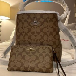 Coach bag with match wallet - brand new, never used